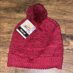 BRAND NEW cozy cabin hat